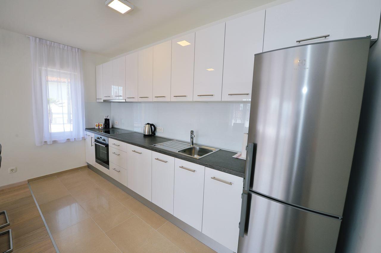 Villa Martina Ика Екстериор снимка
