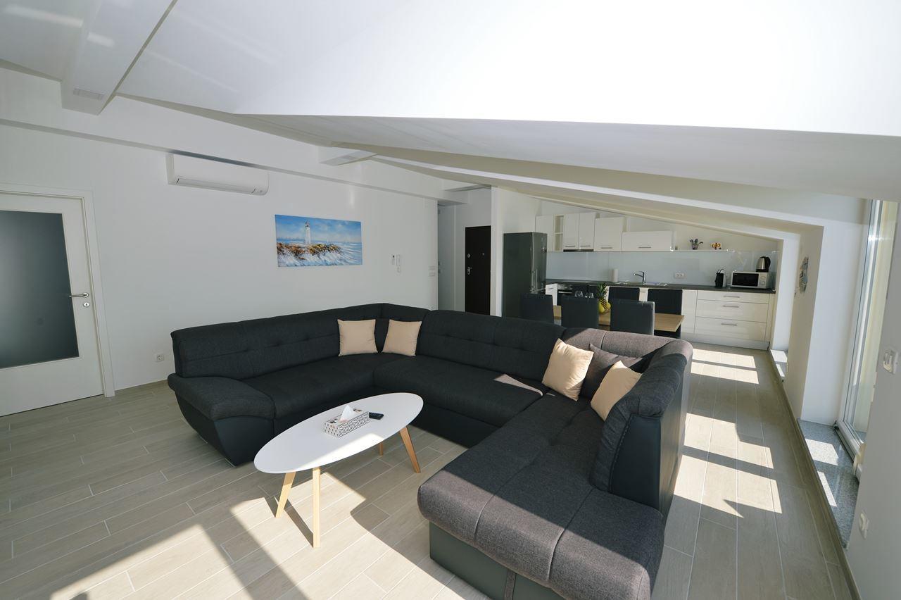 Villa Martina Ика Екстериор снимка